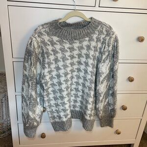 Calvin Klein Houndstooth Cable Knit Balloon Sleeve Sweater